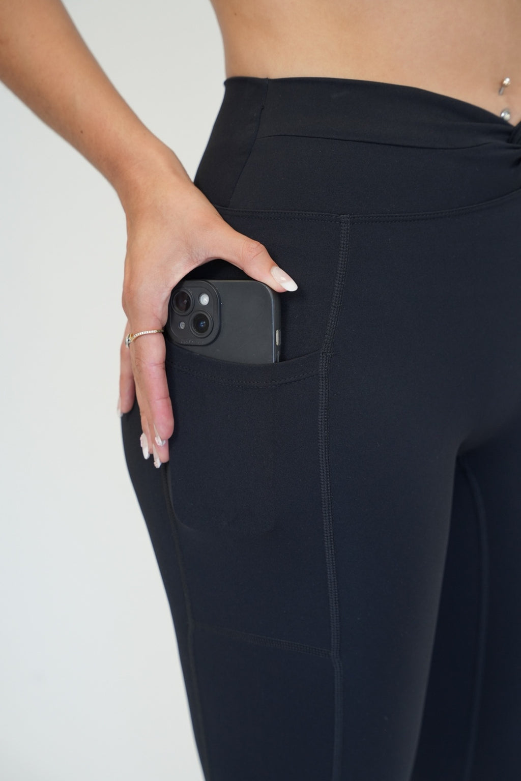 V Waist Leggings