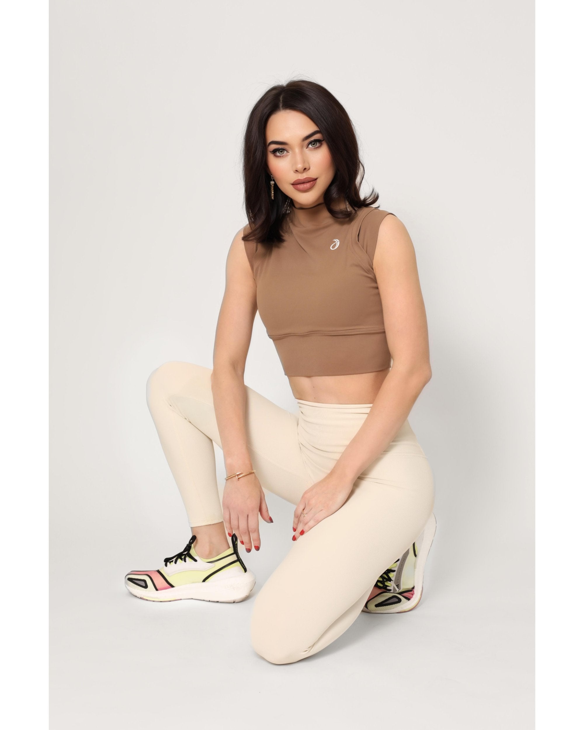 Sculpt top